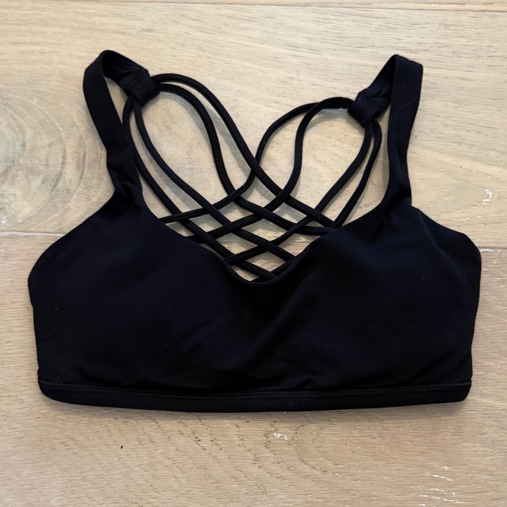 lululemon athletica Black Sports Bra size 2